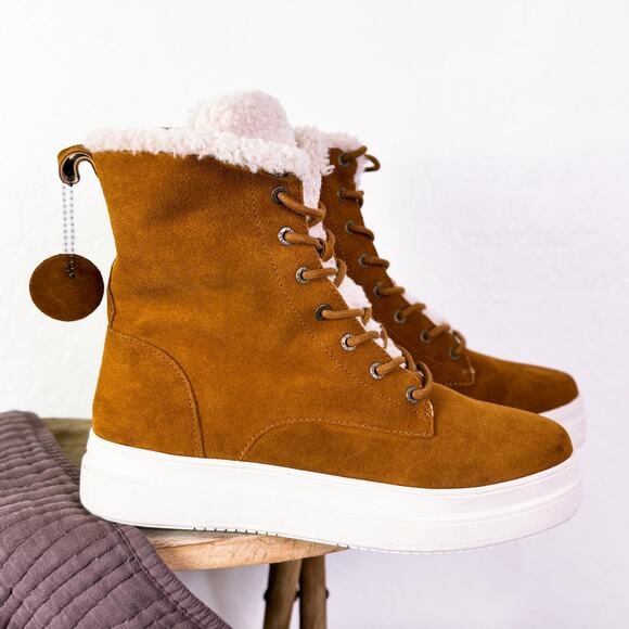 J/Slides Torrie Fleece Lined Water Resistant Platform Boots Cognac Size 10 NWT - Picture 11 of 11